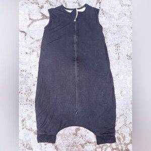 Kyte BABY midnight sleep bag walker 1.0 tog